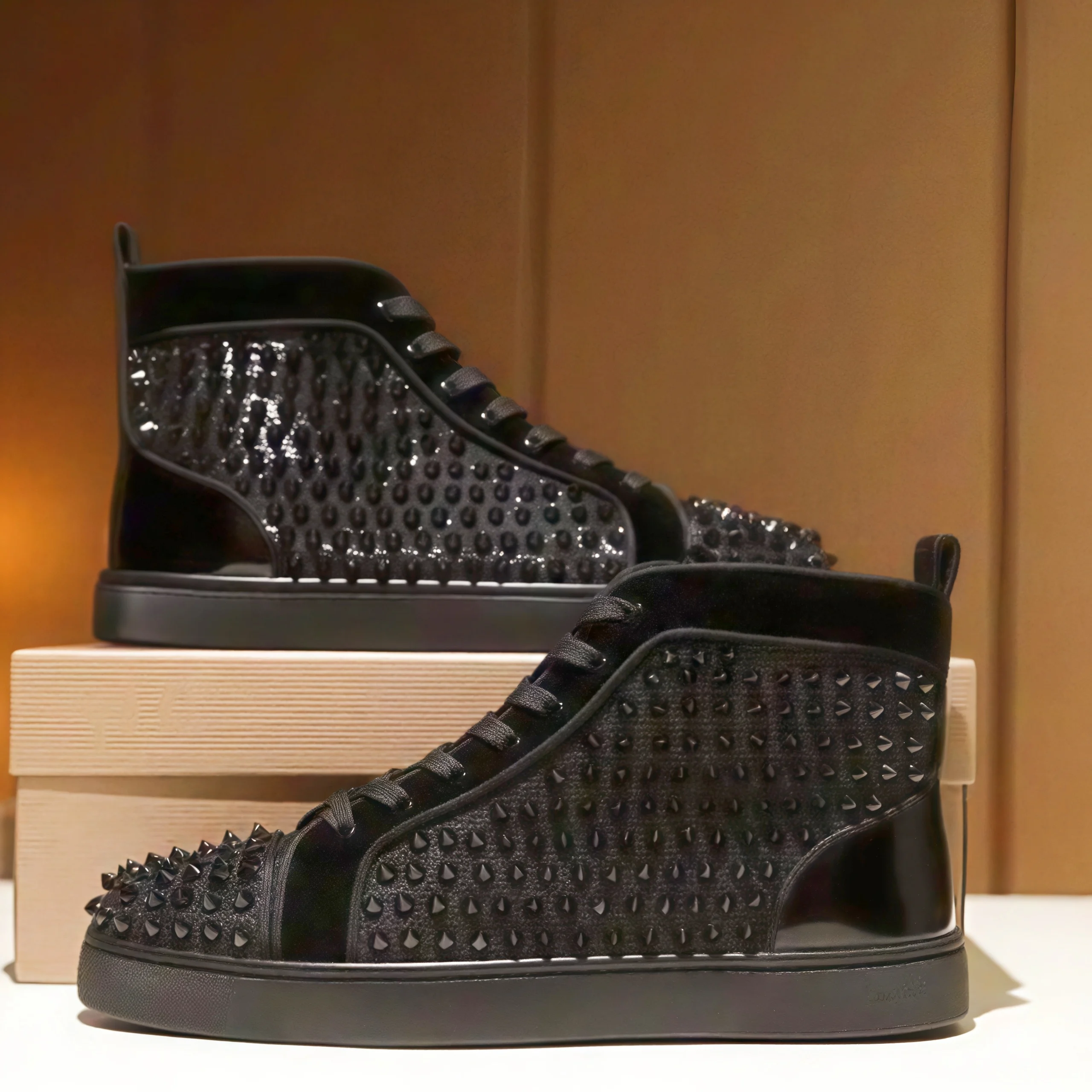 Preto cravejado de couro rebit - Men Shoes Dior avaliação e preço